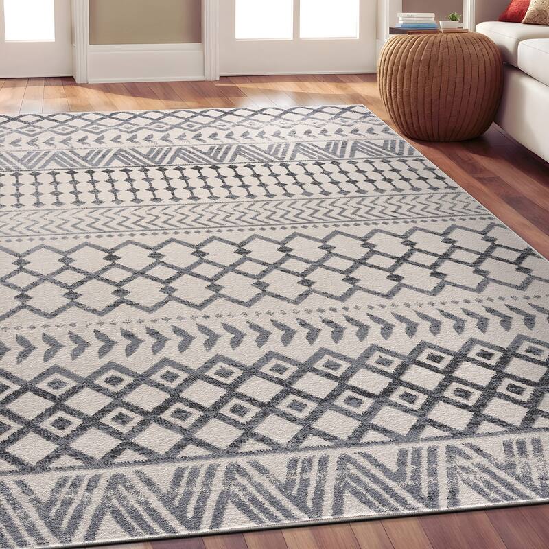 Beverly Rug Diamond Moroccan Bohemian Trellis Indoor Area Rug