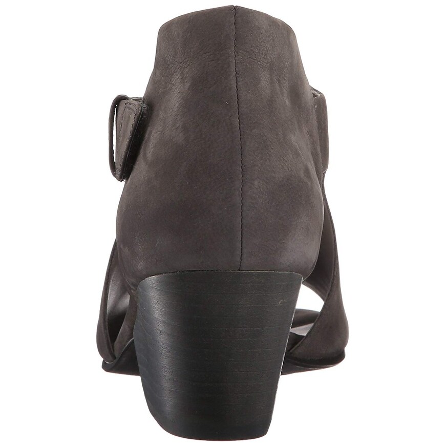 Eileen Fisher IRIS Pump