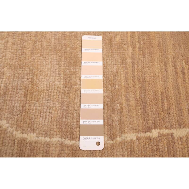 ECARPETGALLERY Hand-knotted Mystique Tan Wool Rug - 3'0 x 10'1