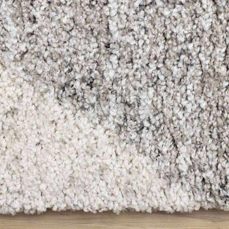 Maverick Collection - White Beige Grey Modern Plush Area Rug