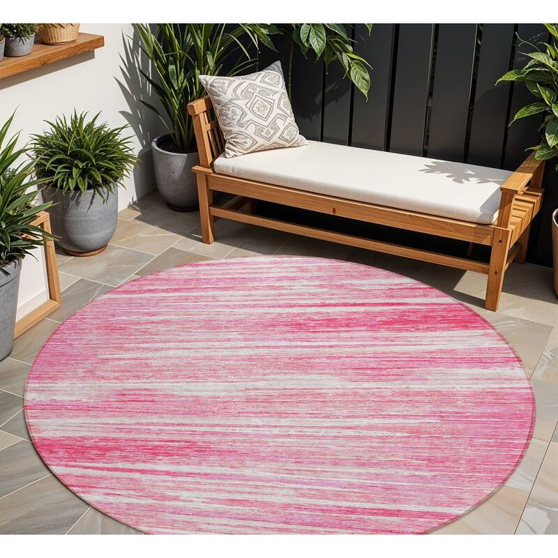 HomeRoots Striped Transitional Rectangle Outdoor Rug - 8' Round