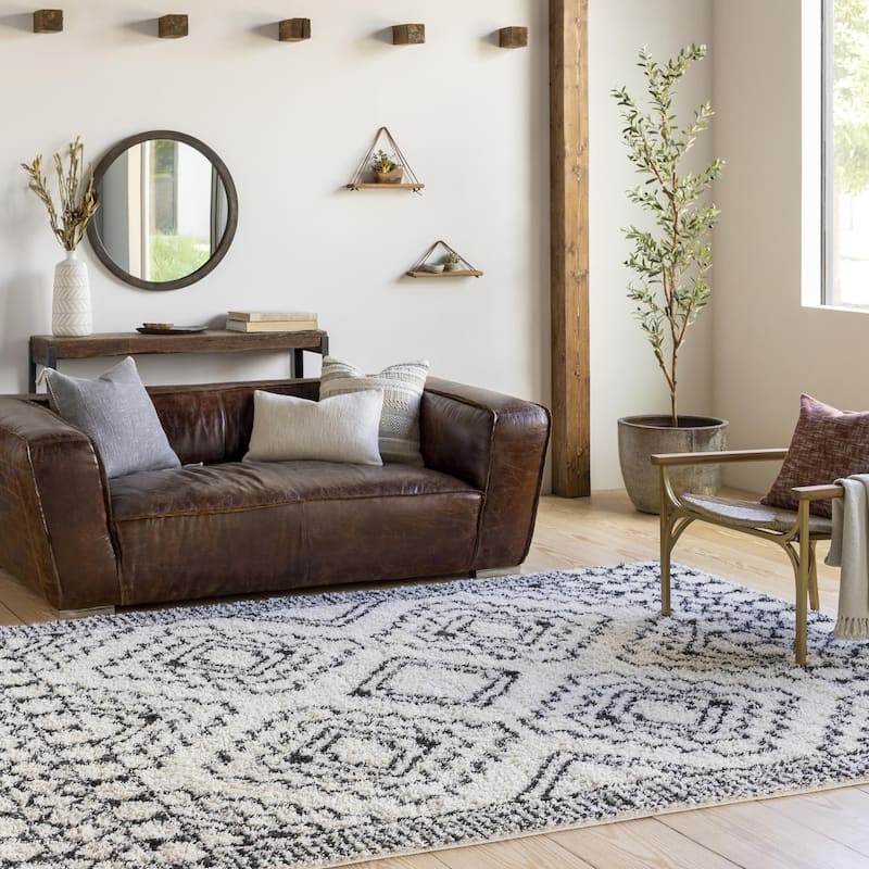 Livabliss Bohemian & Eclectic Beni Shag Tribal Area Rug