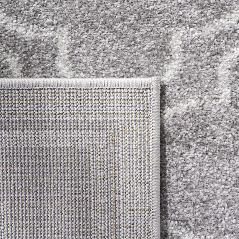 SAFAVIEH Amherst Lyda Modern Rug - Grey/Light Grey - 4' x 6'