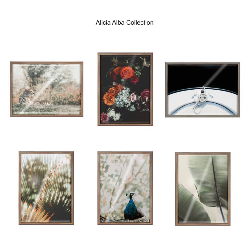 Kate and Laurel Blake Vintage Palm Framed Printed Glass by Alicia Abla