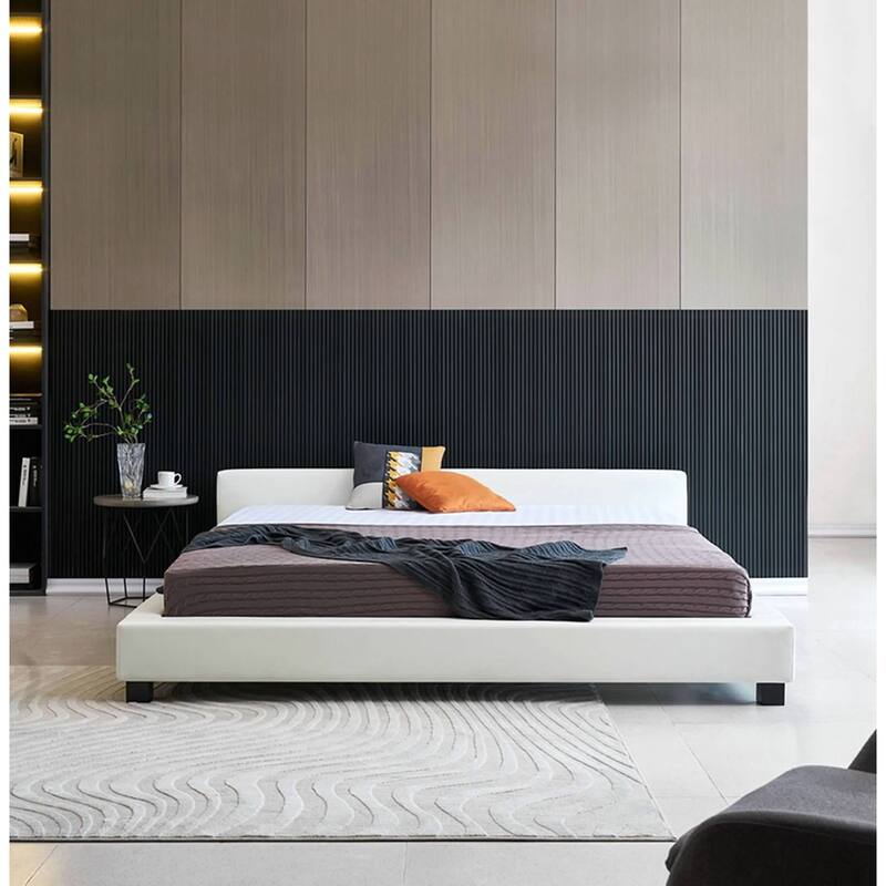 Greatime Modern leatherette Platform Bed