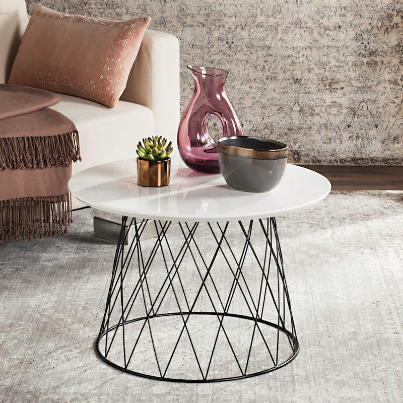 SAFAVIEH Sherrie Black End Table - 23.6" x 23.6" x 15.8" - 24Wx24Dx16H