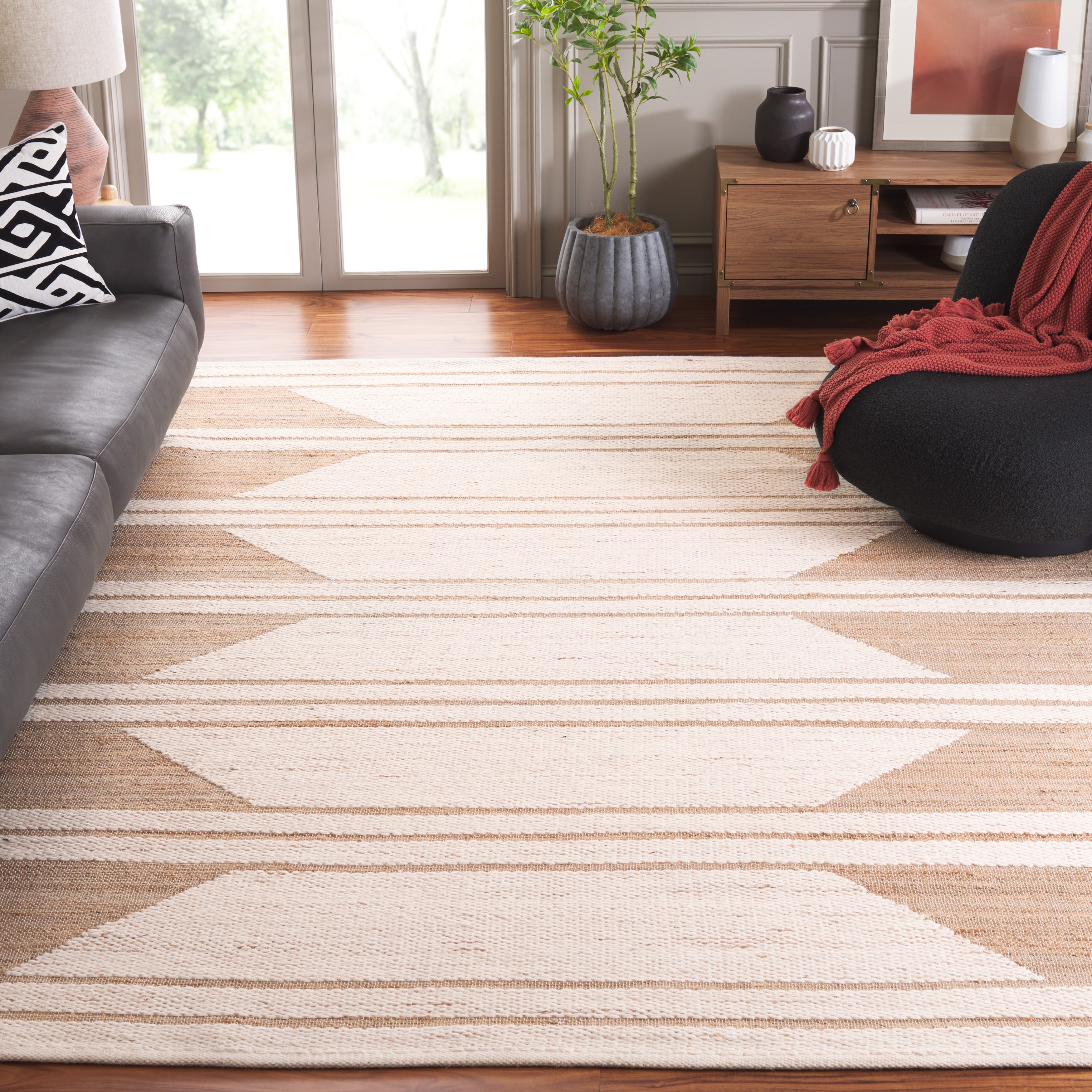 SAFAVIEH Handmade Natural Fiber Leonica Boho Rustic Farmhouse Jute