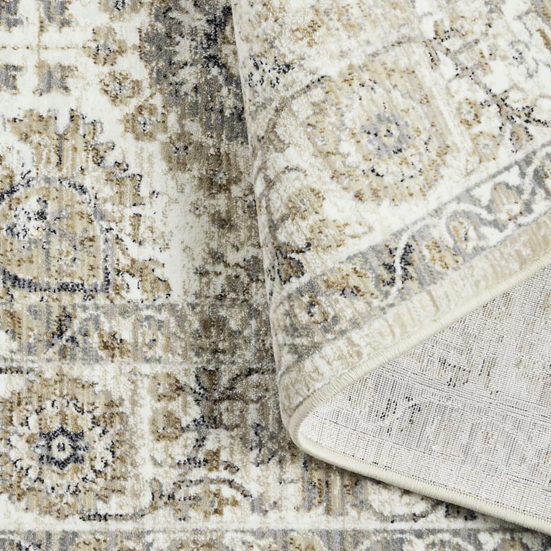 Everloom Carina Everette Vintage Medallion Area Rug