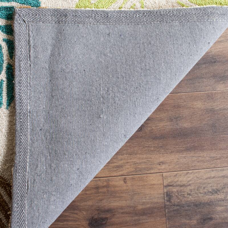 SAFAVIEH Handmade Four Seasons Alissa Floral Rug