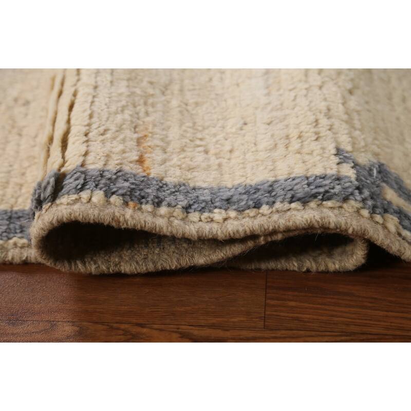 Hand Knotted Oriental 100% Wool Carpet Tribal Tribal Beige & Ivories Moroccan Area Rug - 9' 0'' X 6' 5''