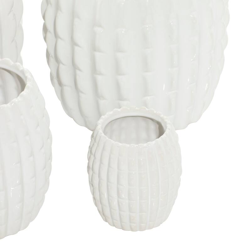 White or Green Ceramic Traditional Planter (Set of 4)