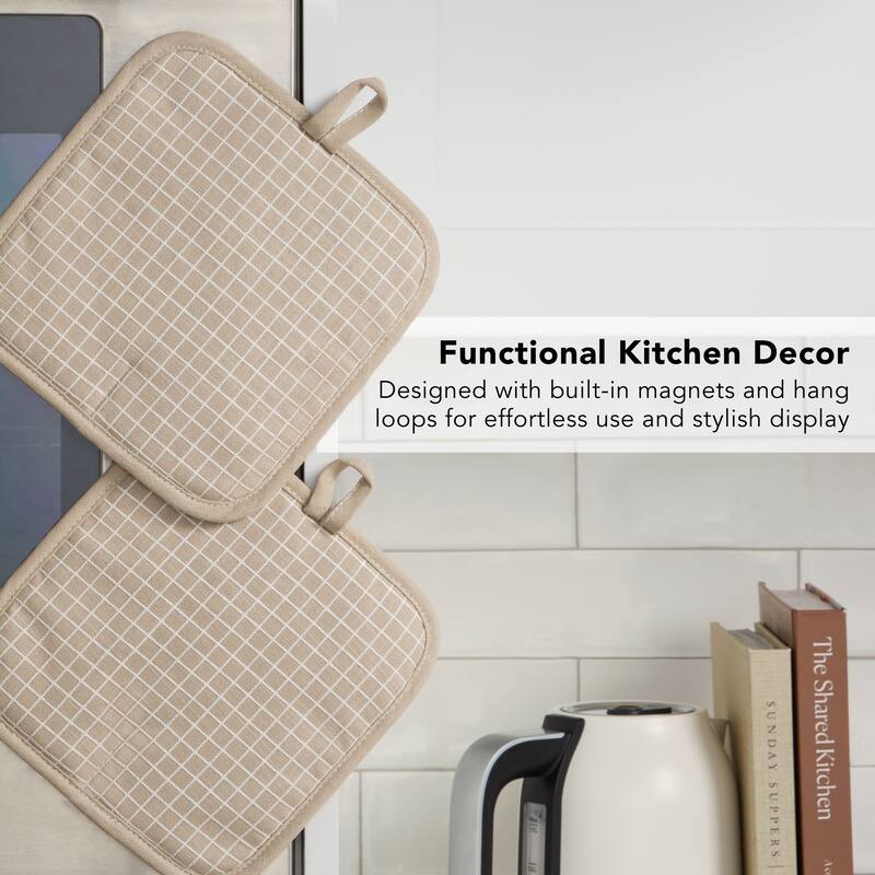 KITCHENAID Gourmet Series Gridlines Pot Holders 2-Pack Set, Heat Resistant up to 600°F, Soft Silicone Grip, Magnetic Cuff