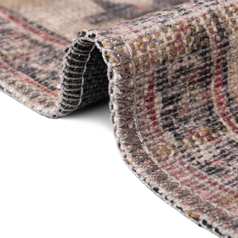 Transitional Pria Collection Area Rug