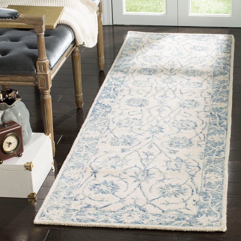 SAFAVIEH Handmade Blossom Unni Modern Floral Wool Rug - 2'3" x 8' Runner - Ivory/Blue