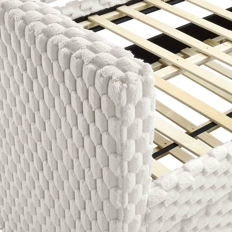 Lya Daybed w Pull Out Trundle, Textured Tufted White Dove Upholstery