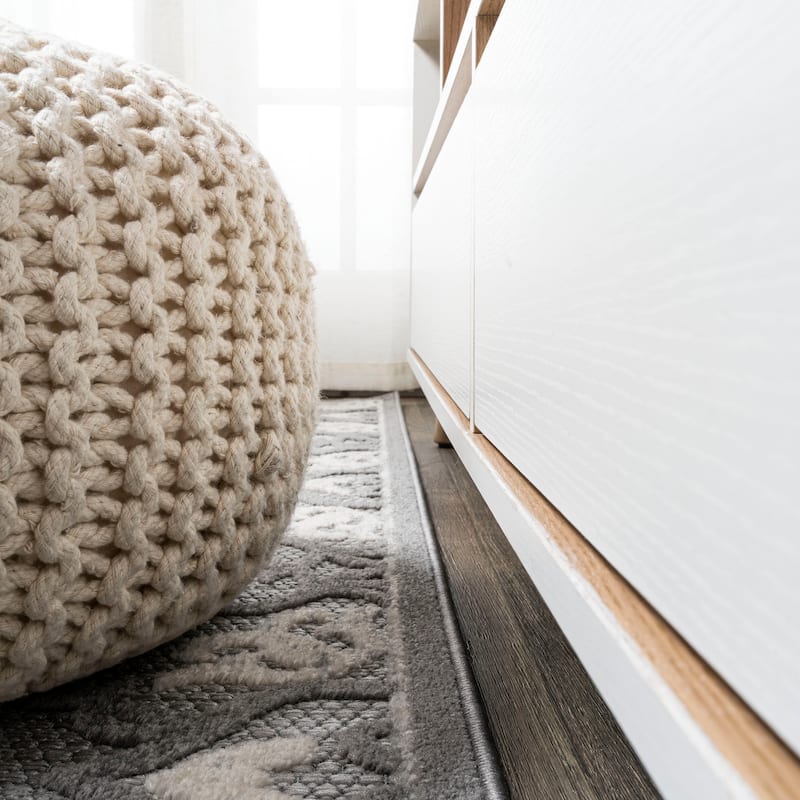 JONATHAN Y Crisantemo Tile Trellis High-Low Indoor/Outdoor Area Rug