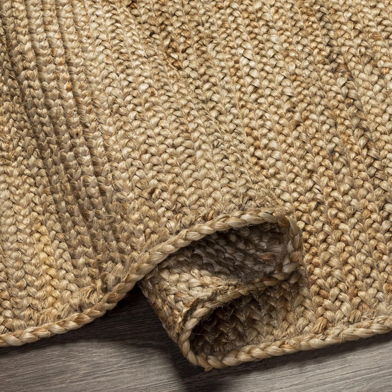 Livabliss Chitanis Hand Braided Area Rug