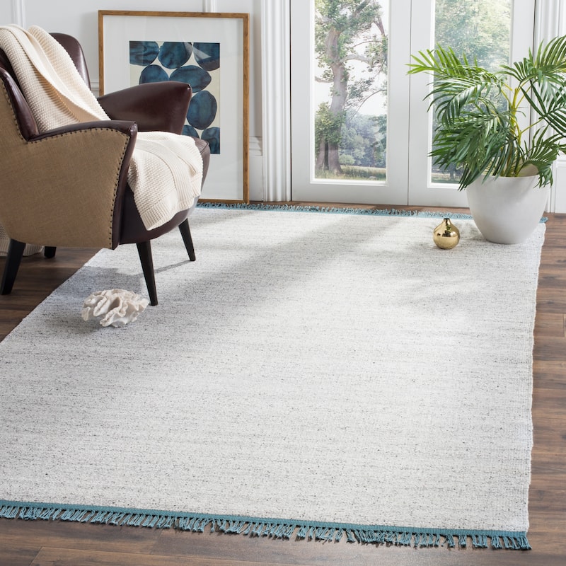 SAFAVIEH Handmade Flatweave Kilim Antje Wool Rug - 5' x 8' - Grey/Ivory