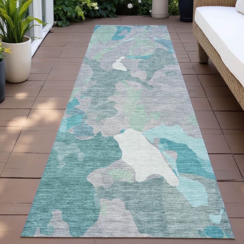 Machine Washable Indoor/Outdoor Modern Brushstrokes Chantille Rug - Taupe - 2'3" x 7'6"