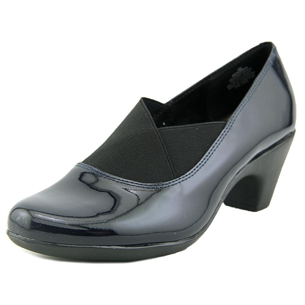 easy spirit patent leather loafers