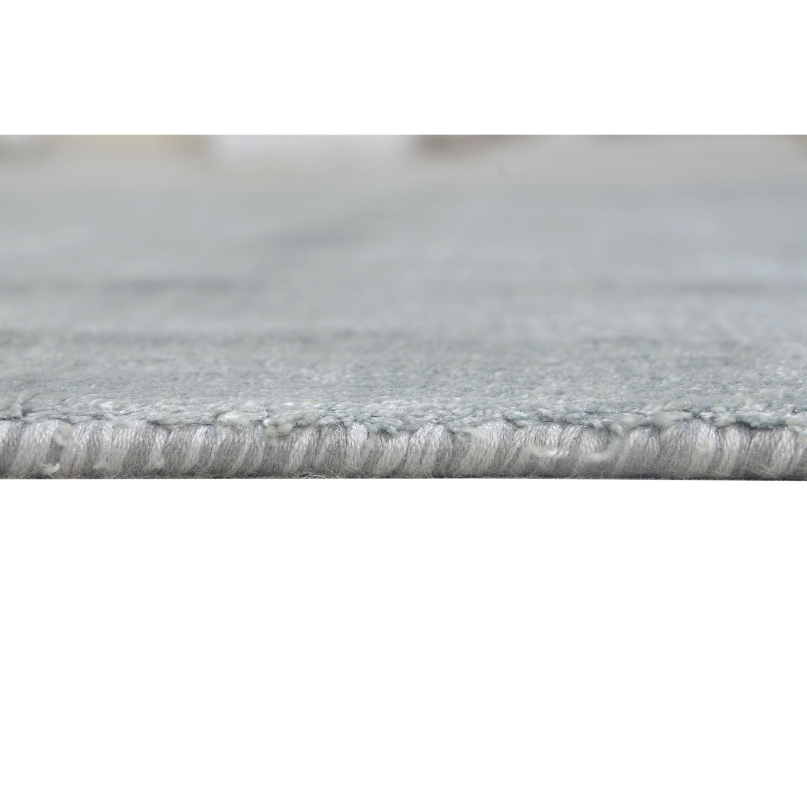 One of a Kind Hand-Woven Modern 5' x 8' Ombre Silk Silver Rug - 5' x 6 ...