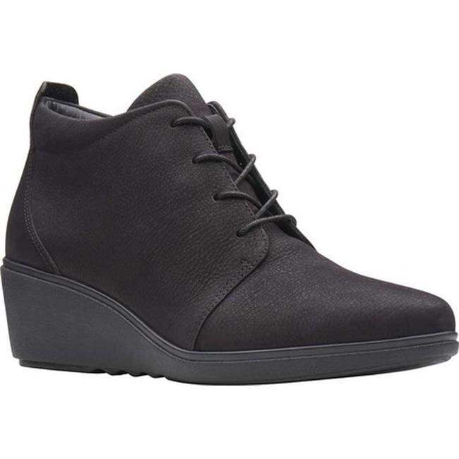 Shop Clarks Women's Un Tallara Eva 
