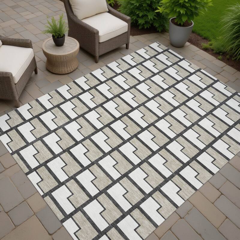 Machine Washable Indoor/ Outdoor Modern Cody Chantille Rug