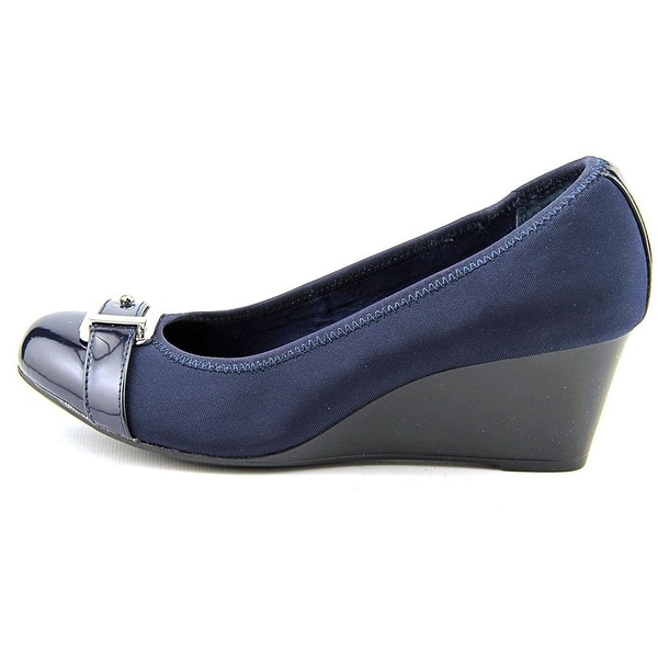 Alfani Womens TOMINA Round Toe Wedge Pumps