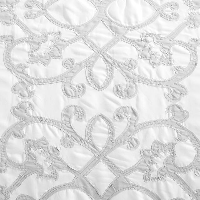 Chaela Luxury 7 Piece Comforter