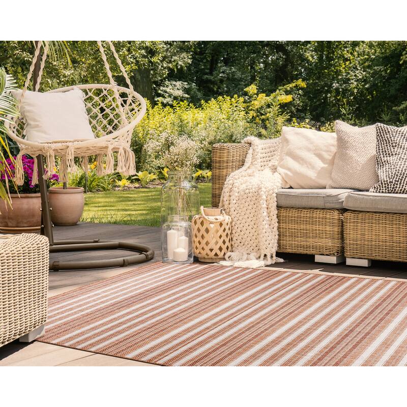 Liora Manne Malibu Faded Stripe Indoor/Outdoor Rug