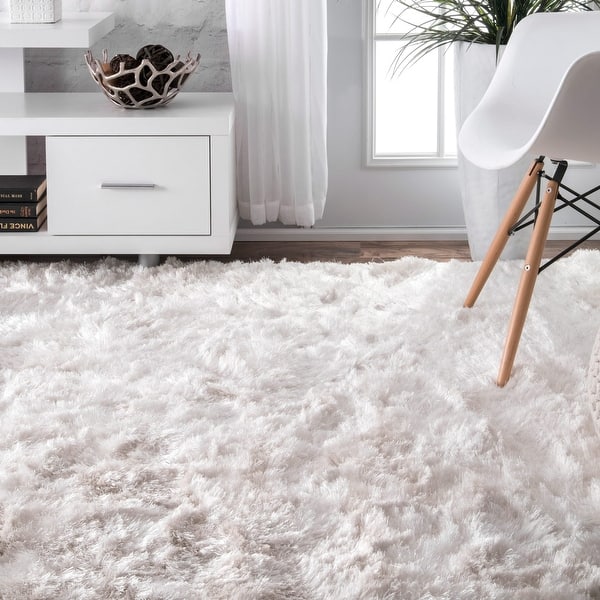 Shop Silver Orchid Stewart Pearl White Handmade Soft And Plush Silken Solid Shag Runner Rug 2 6 X 8 Runner On Sale Overstock 26428093