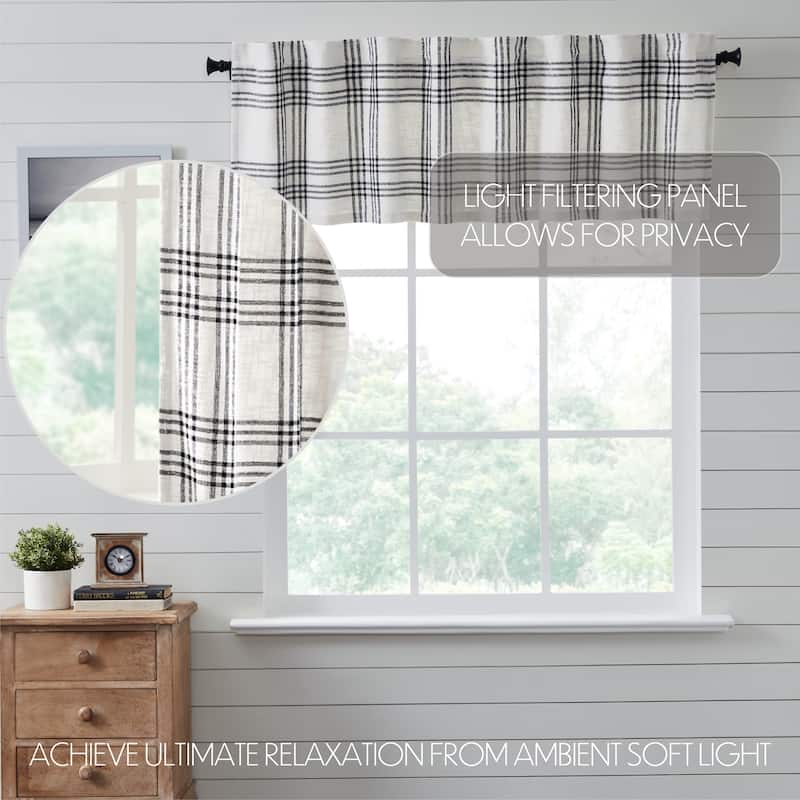 Black Plaid Valance 19x60 - M