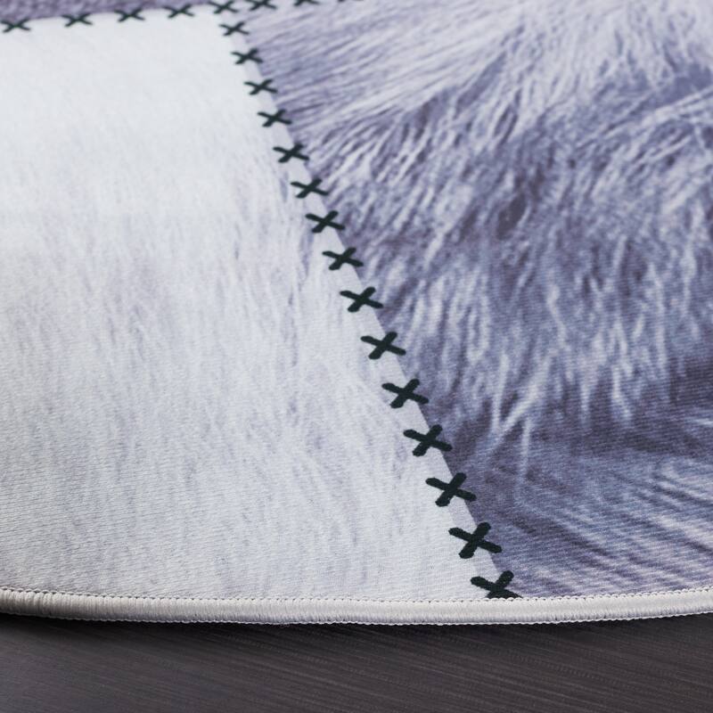 SAFAVIEH Faux Hide Machine Washable Slip Resistant Savina Rustic