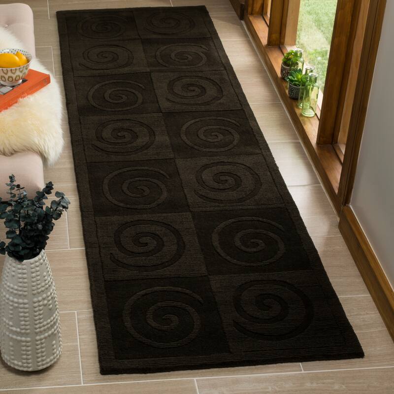 SAFAVIEH Handmade Impressions Techiya Modern Wool Rug - 2'6" x 8' Runner - Assorted