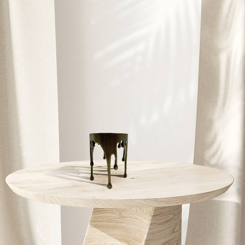 Decorative Handmade Aluminum Modern Candle holder in Brass