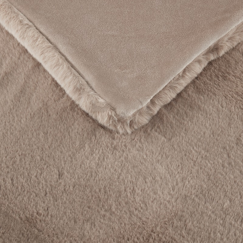 Madison Park Sienna Solid Premium Faux Fur Throw
