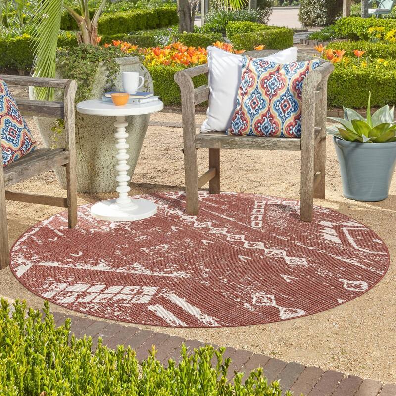 Outdoor Ogooplario Collection Area Rug