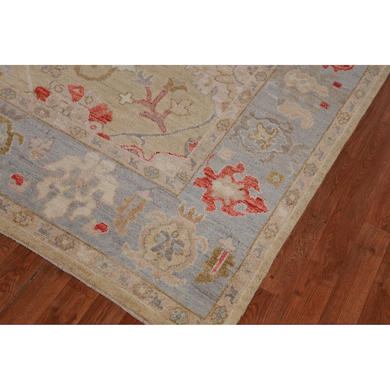 Hand Knotted Oriental 100% Wool Carpet Transitional All-Over Beige & Ivories Oushak Area Rug - 9' 10'' X 7' 9''