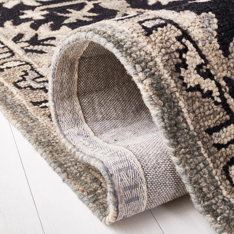 SAFAVIEH Handmade Aspen Vitala Boho Wool Rug