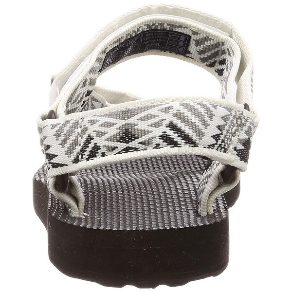 teva golf shoes