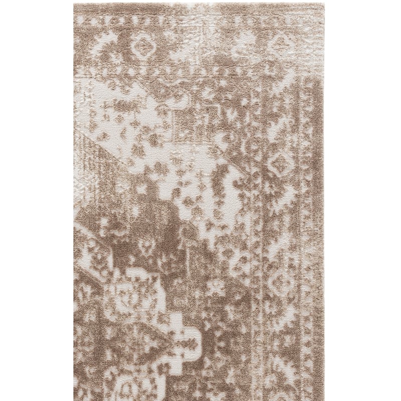 SAFAVIEH Lunara Miwa Distressed Medallion Area Rug