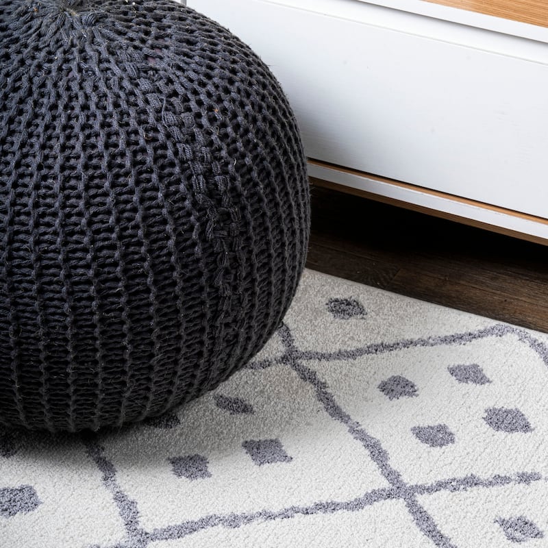 JONATHAN Y Hira Moroccan Geometric Diamond Area Rug