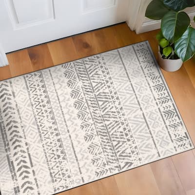 The Curated Nomad Midtown Geometric Distressed Bohemian Rug