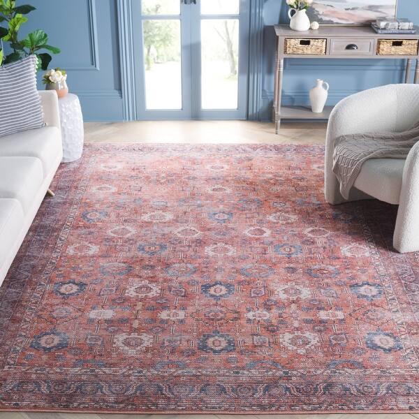 slide 2 of 17, SAFAVIEH Serapi Machine Washable Slip Resistant Salomeea Traditional Oriental Rug