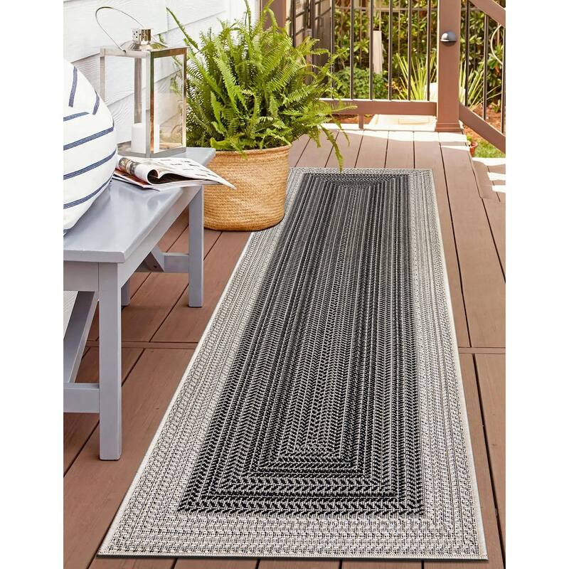 World Rug Gallery Contemporary Braided Weather Resistant Reversible Indoor/Outdoor Area Rug - 2' x 7' - Black