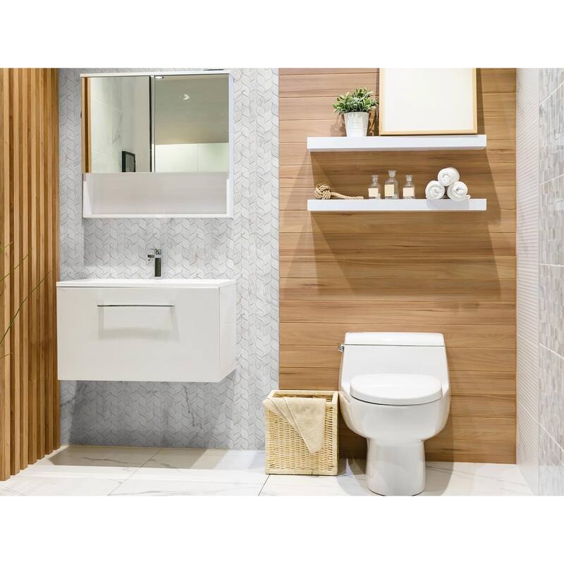 Calacatta Marble Leaf Honed Mosiac Tile