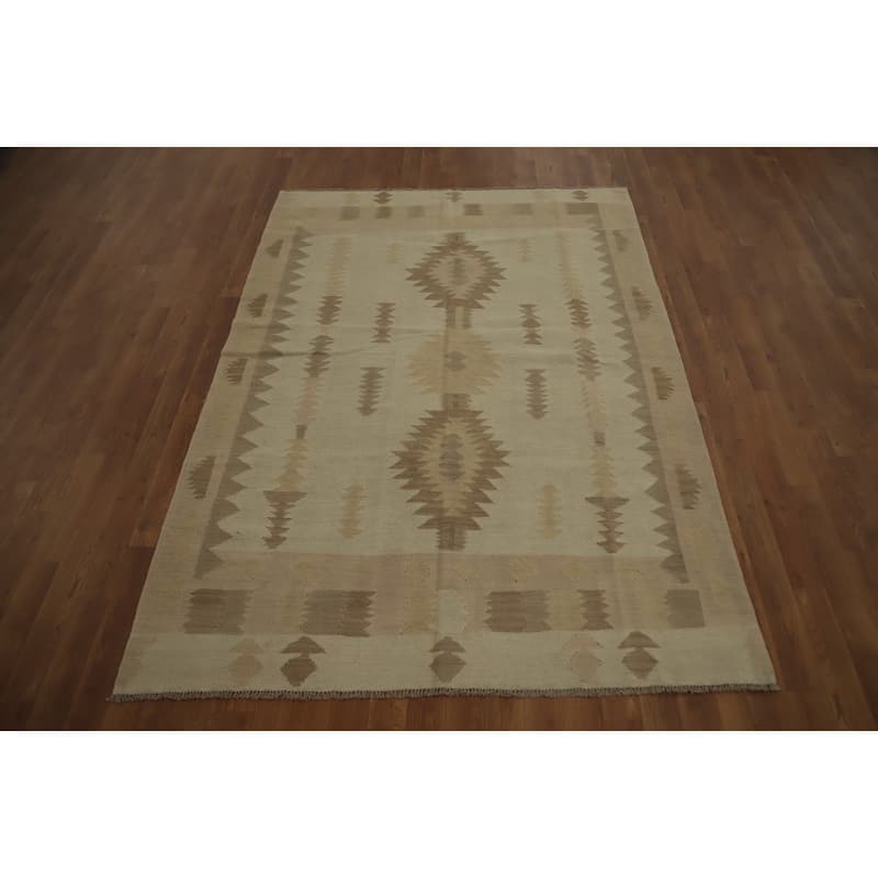 Hand Woven Oriental 100% Wool Carpet Southwestern Tribal Beige & Ivories Kilim Area Rug - 6' 8'' X 4' 9''