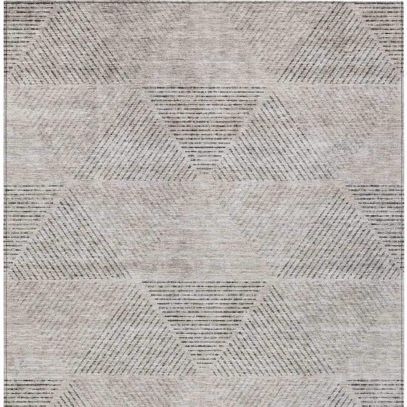 HomeRoots Geometric Transitional Rectangle Outdoor Rug