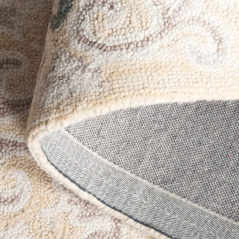 SAFAVIEH Handmade Metro Roxandra Wool Rug