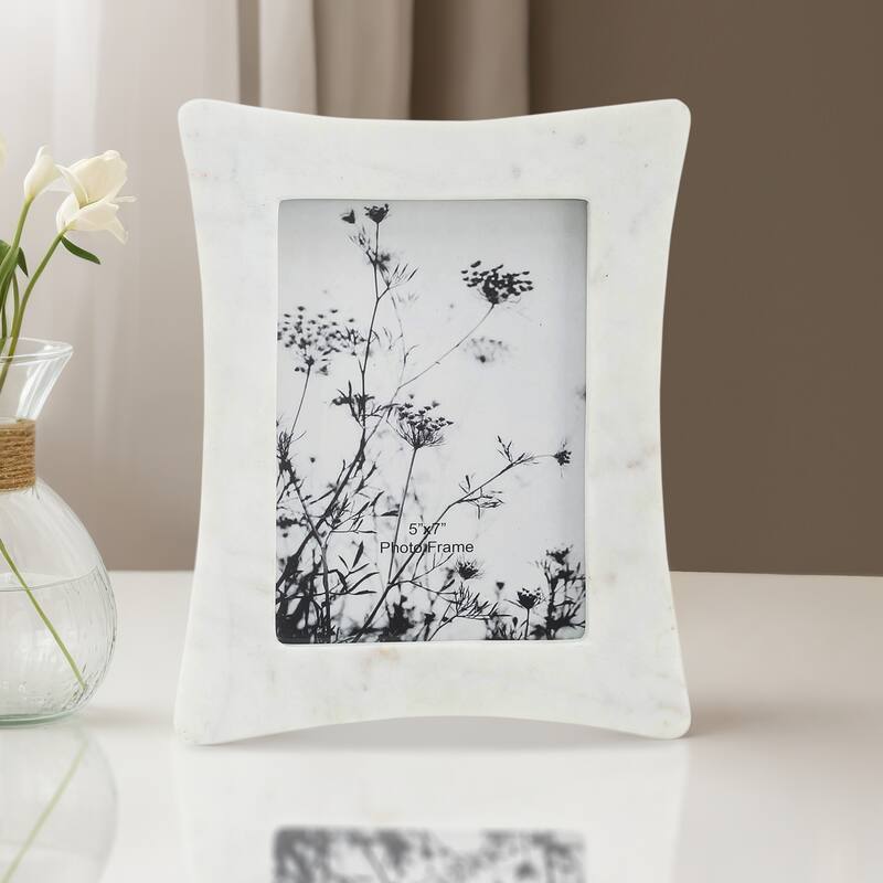 Sagebrook Home Marble MDF Photo Frame - Elegant and Durable Design with Contemporary Aesthetic for Stylish Decor